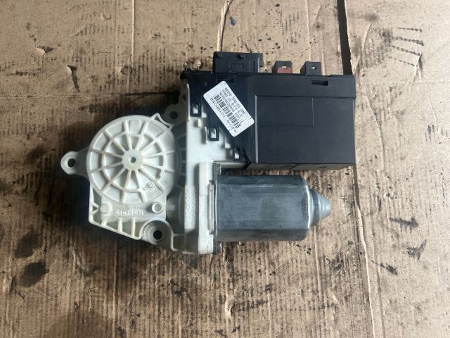 bontott CITROËN C5 Jobb első Ablakemelő Motor