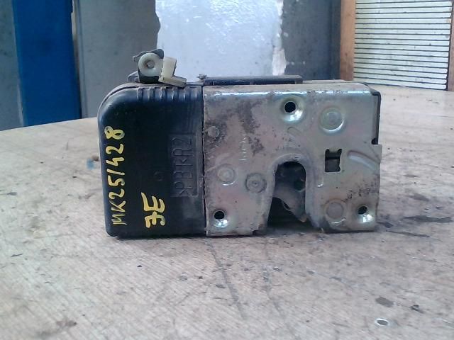 bontott CITROËN C5 Jobb első Ajtózár