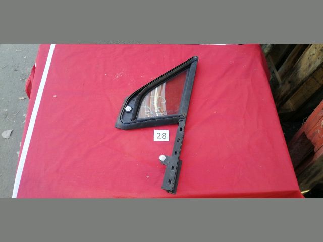 bontott CITROËN C5 Jobb első Fixüveg (Ajtóban)