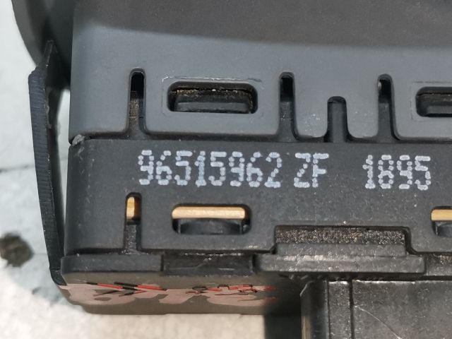 bontott CITROËN C5 Jobb hátsó Ablakemelő Kapcsoló