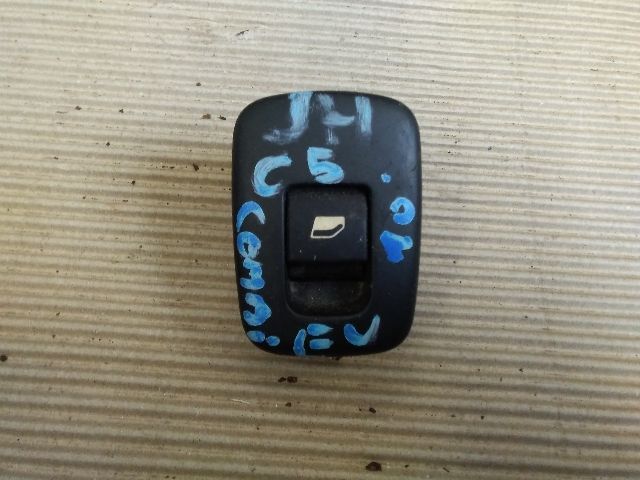 bontott CITROËN C5 Jobb hátsó Ablakemelő Kapcsoló