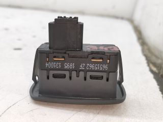 bontott CITROËN C5 Jobb hátsó Ablakemelő Kapcsoló