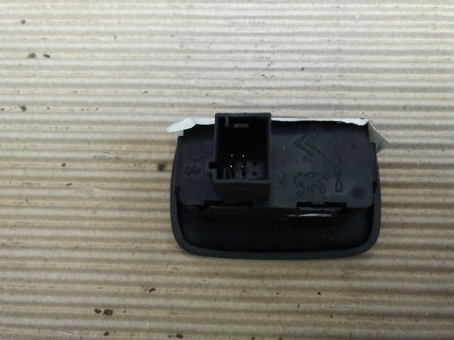 bontott CITROËN C5 Jobb hátsó Ablakemelő Kapcsoló