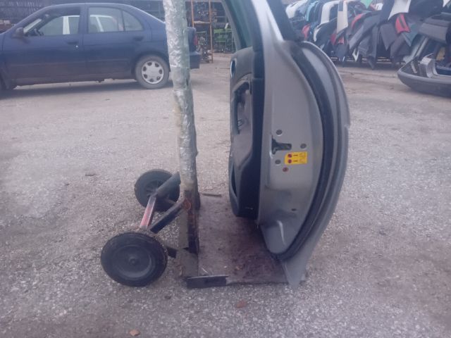 bontott CITROËN C5 Jobb hátsó Ajtó (Részeivel)