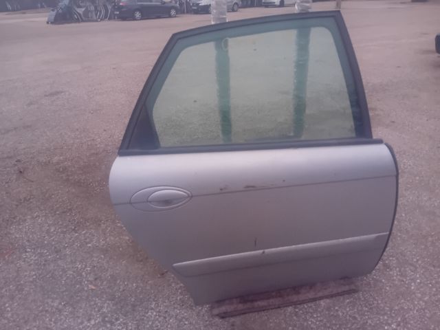 bontott CITROËN C5 Jobb hátsó Ajtó (Részeivel)