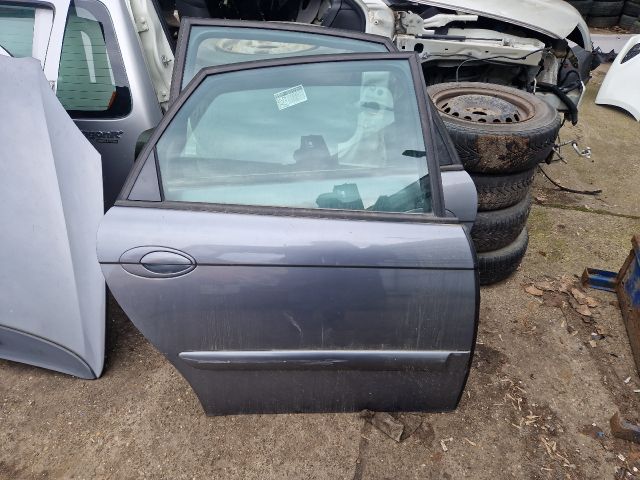 bontott CITROËN C5 Jobb hátsó Ajtó (Részeivel)