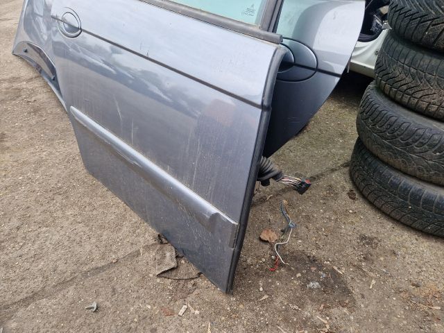 bontott CITROËN C5 Jobb hátsó Ajtó (Részeivel)