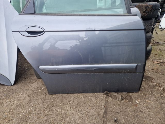 bontott CITROËN C5 Jobb hátsó Ajtó (Részeivel)