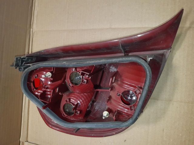 bontott CITROËN C5 Jobb hátsó Lámpabúra