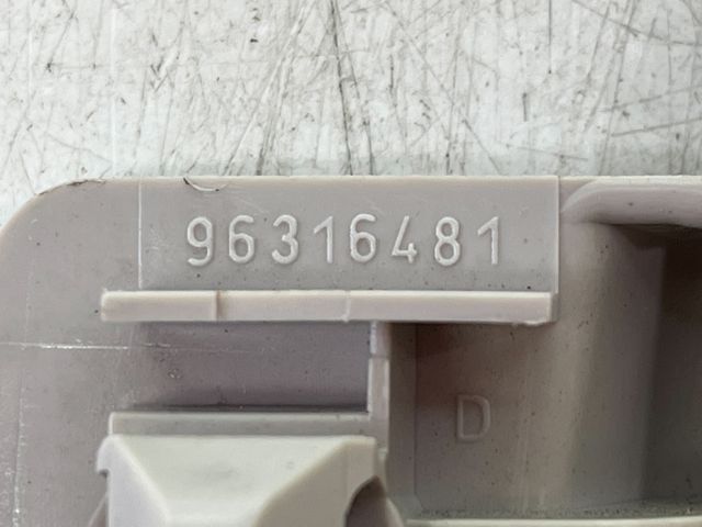 bontott CITROËN C5 Jobb Napellenző