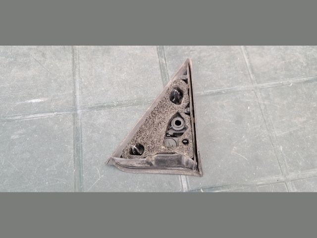 bontott CITROËN C5 Jobb Visszapillantó Tükör Előtti Burkolat