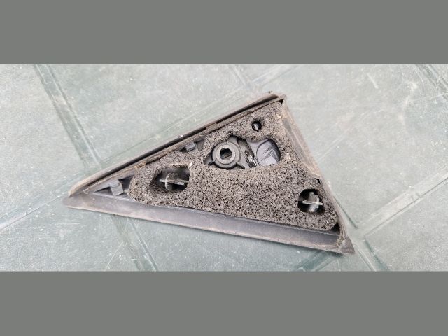 bontott CITROËN C5 Jobb Visszapillantó Tükör Előtti Burkolat