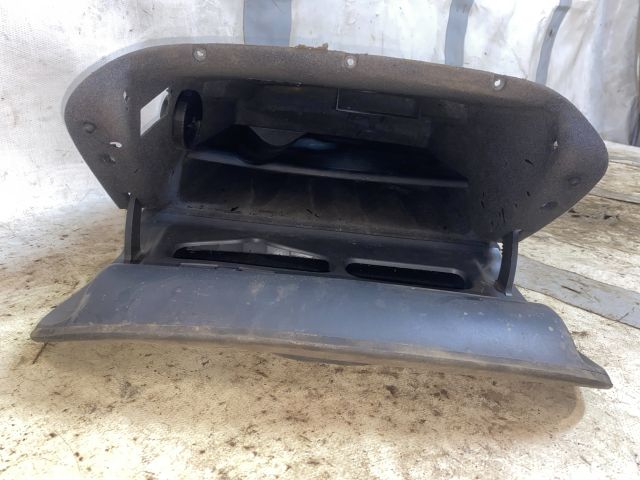 bontott CITROËN C5 Kesztyűtartó