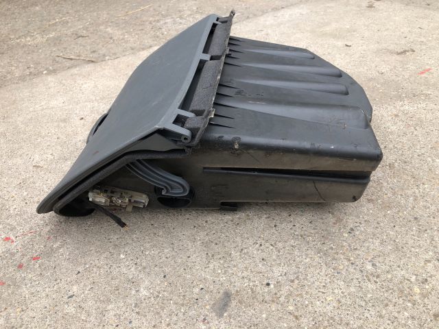 bontott CITROËN C5 Kesztyűtartó