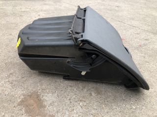 bontott CITROËN C5 Kesztyűtartó