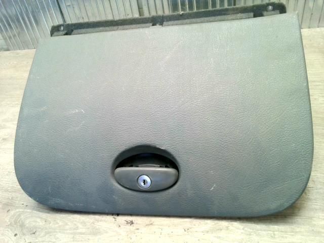 bontott CITROËN C5 Kesztyűtartó