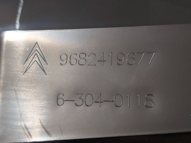 bontott CITROËN C5 Középső Szellőző