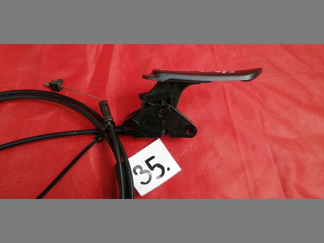 bontott CITROËN C5 Motorháztető Nyitó Kar / Gomb