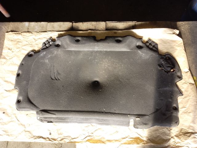 bontott CITROËN C5 Motorháztető Szigetelés