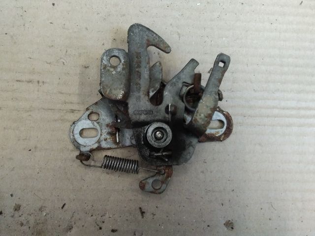 bontott CITROËN C5 Motorháztető Zárszerkezet