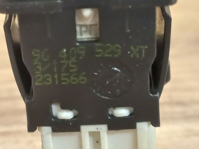 bontott CITROËN C5 Műszerfal Fényerő Szabályzó