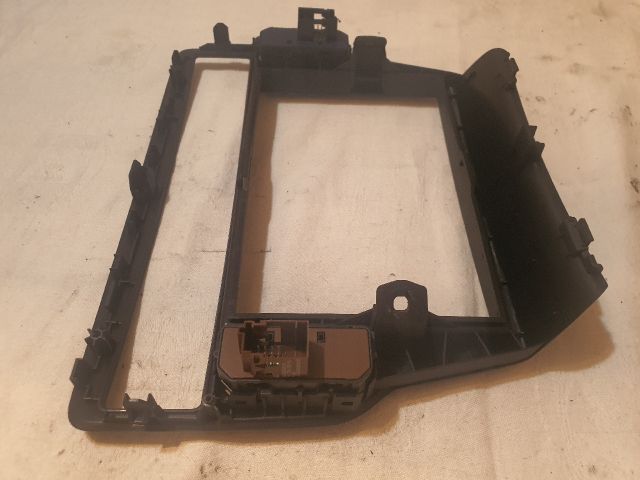 bontott CITROËN C5 Rádió / CD Keret