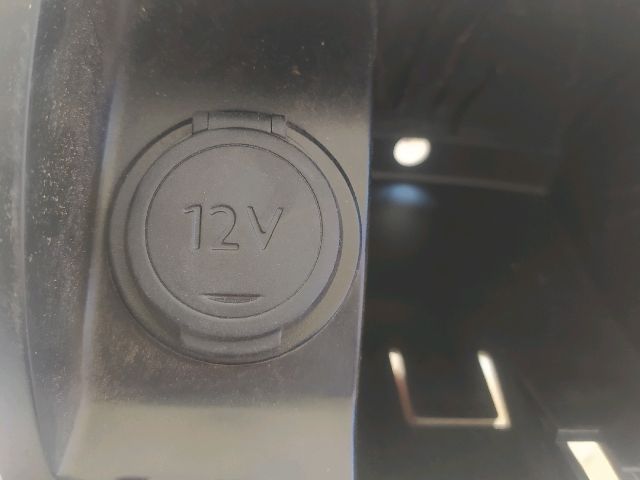 bontott CITROËN C5 Szivargyújtó Aljzat