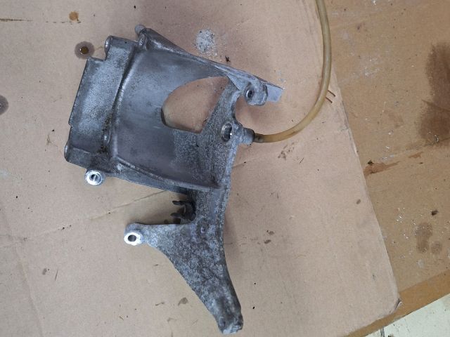 bontott CITROËN C5 Tartó Bak