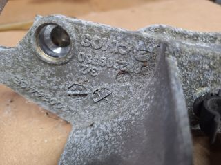 bontott CITROËN C5 Tartó Bak