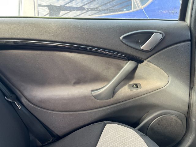 bontott CITROËN C5 Ülés és Ajtókárpit Szett