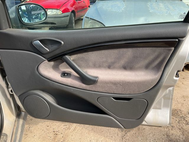 bontott CITROËN C5 Ülés és Ajtókárpit Szett