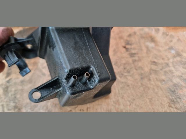 bontott CITROËN C5 Vákum Tartály