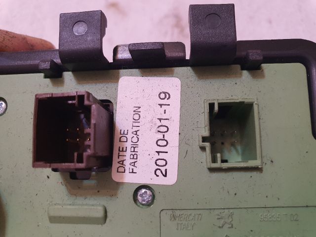 bontott CITROËN C5 Video Elektronika