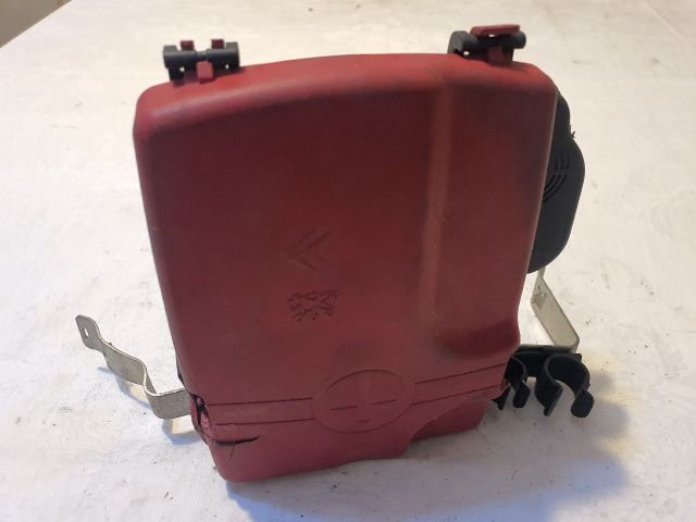 bontott CITROËN C6 Biztosítéktábla Motortér