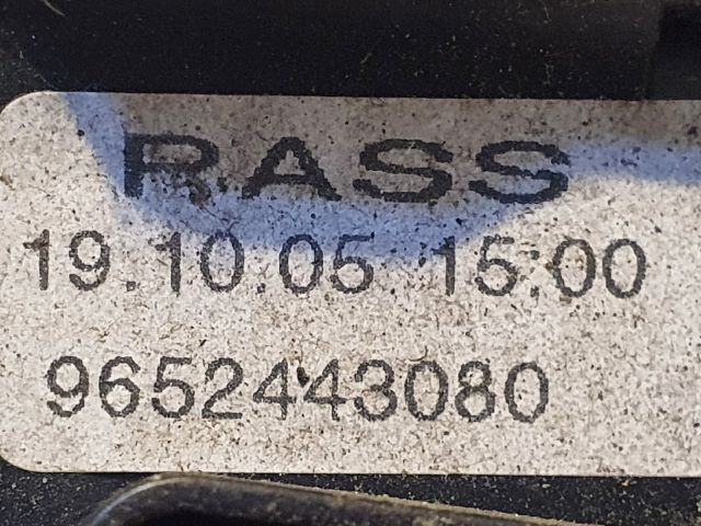 bontott CITROËN C6 Biztosítéktábla Motortér