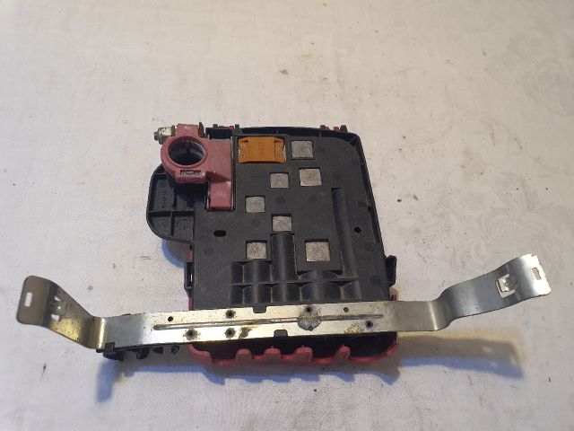 bontott CITROËN C6 Biztosítéktábla Motortér