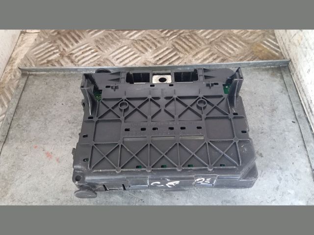 bontott CITROËN C8 Biztosítéktábla Motortér