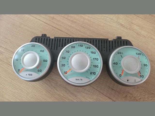 bontott CITROËN C8 Kilométeróra