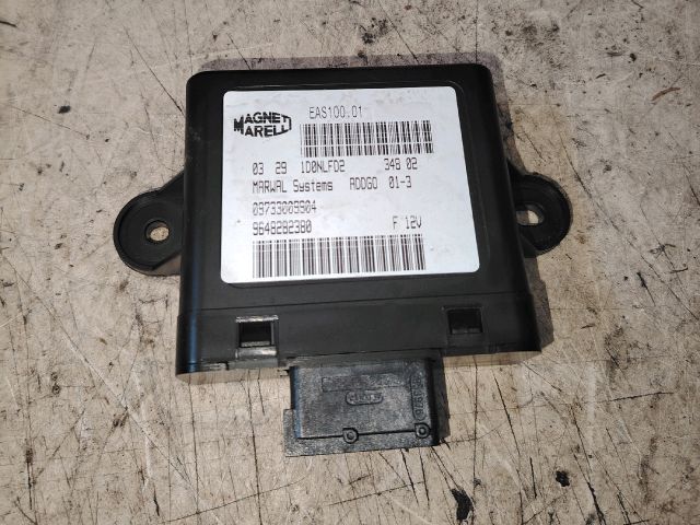 bontott CITROËN C8 Üzemanyag Szivattyú Relé