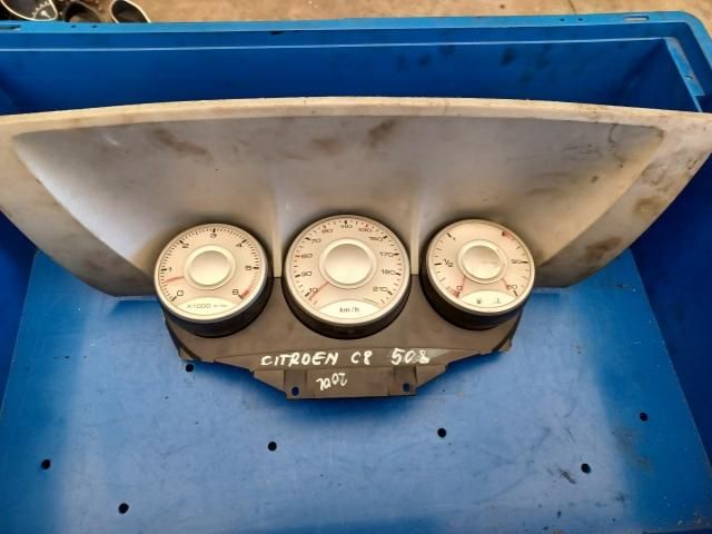 bontott CITROËN C8 Kilométeróra