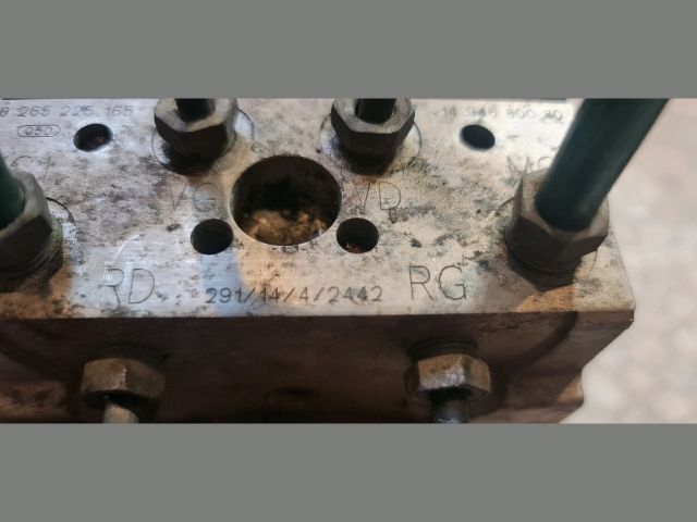 bontott CITROËN C8 ABS Kocka