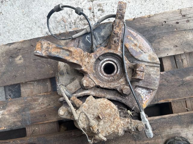 bontott CITROËN C8 Jobb első Csonkállvány Kerékaggyal