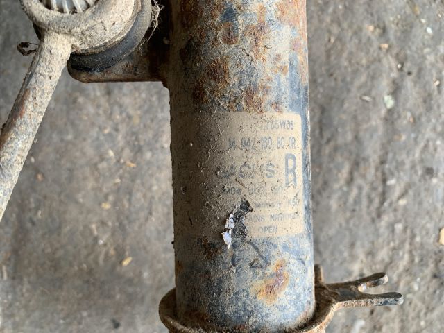 bontott CITROËN C8 Jobb első Gólyaláb (Lengécsillapító, Rugó)