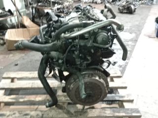 bontott CITROËN C8 Motor (Fűzött blokk hengerfejjel)