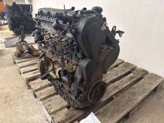 bontott CITROËN C8 Motor (Fűzött blokk hengerfejjel)