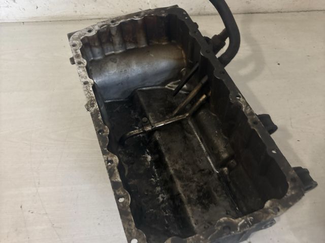 bontott CITROËN C8 Olajteknő