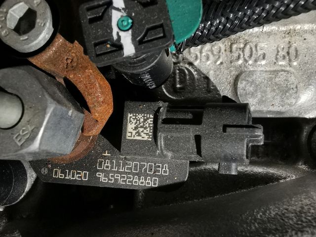 bontott CITROËN C8 Porlasztó Sor / Híd