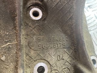 bontott CITROËN C8 Vezérlés Lánc / Szíj Feszítő Görgő