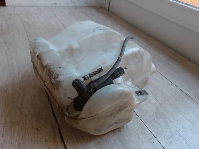 bontott CITROËN C8 Ablakmosó Tartály