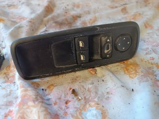 bontott CITROËN C8 Bal első Ablakemelő Kapcsoló